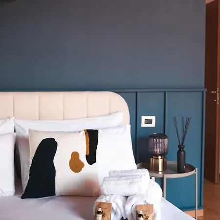 Διαμέρισμα Penthouse Con Vista 6 Minuti Dal Bernina Express